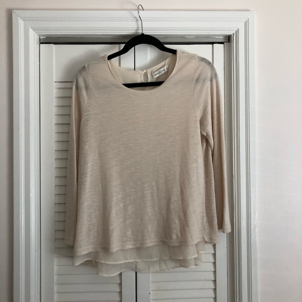 Flowy Abercrombie & Fitch Top - Picture 3 of 5